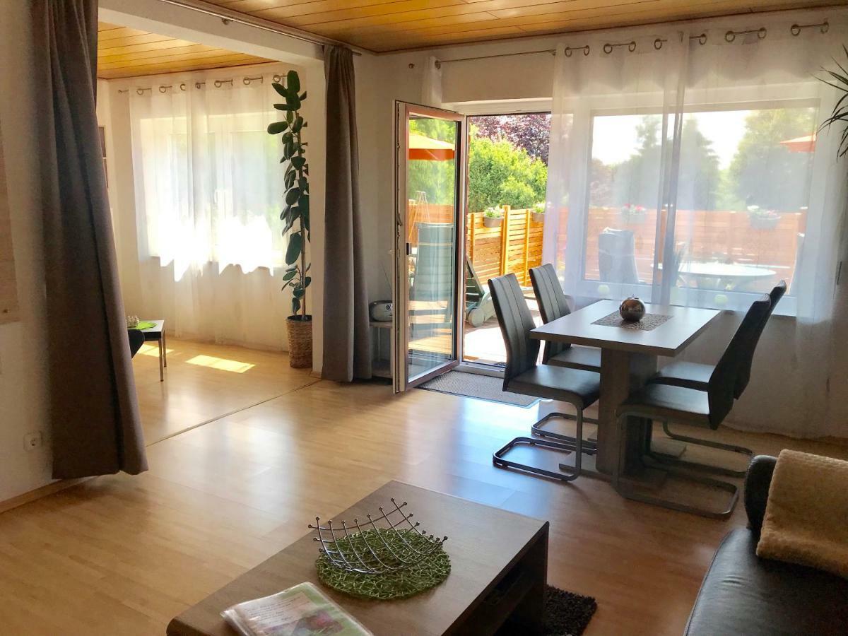 Ferienwohnung Familie Slepitzka Niedenstein Exteriör bild